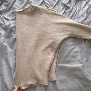 Size Large Brown Sweater long sleeve